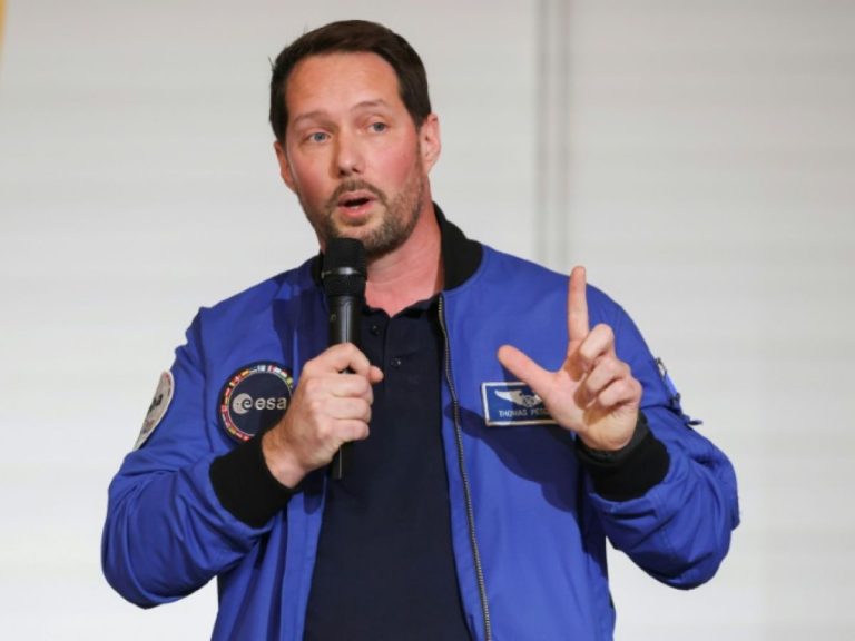 Un Français sur la Lune : Promesse ou mirage ?