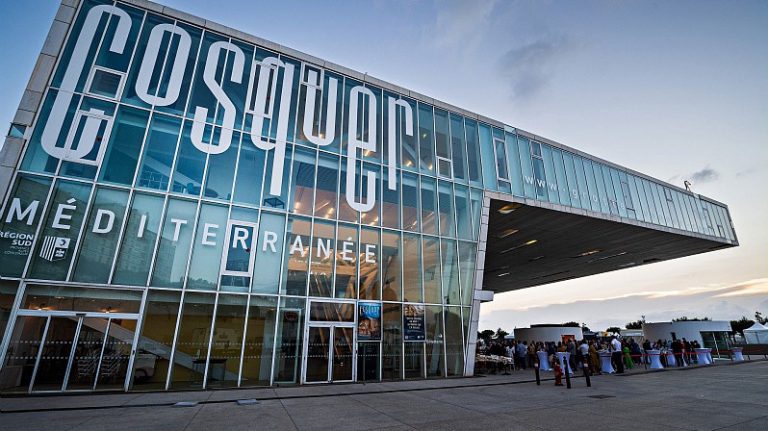 L&rsquo;écologie à la croisée des chemins : entre promesses et hypocrisie