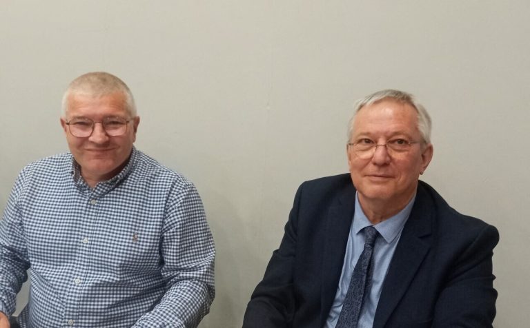 Duel de Titans : La Haute Sarthe Alpes Mancelles à l&rsquo;Heure des Choix