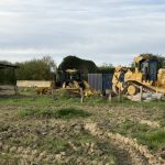 Chantier controversé dans l&rsquo;Orne : entre feu et tags, quelles conséquences?