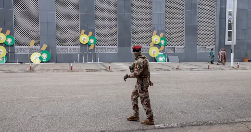 En Guinée, les dirigeants conservateurs face à l'absurde : une poussée djihadiste qui dérange!