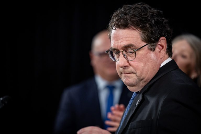 Bernard Drainville : Le Nouveau Visage de la CAQ ou un Visage de Défaite ?