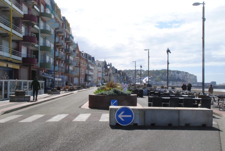 Mers-les-Bains : Quand la Circulation Devient un Terrain de Jeu pour les Autorités