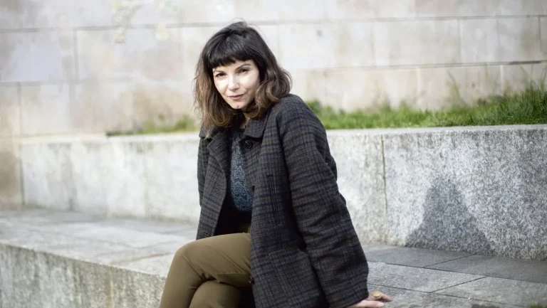 Les neurosciences peuvent-elles justifier les inégalités sociales ? Analyse critique de Samah Karaki