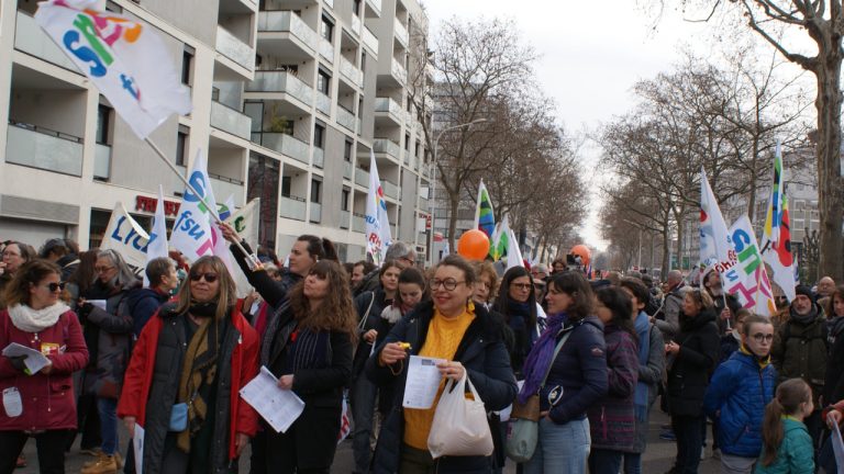 Fonction publique : quelles conséquences des grèves sur les services essentiels ?