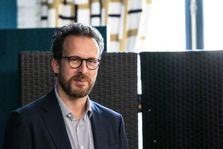 Déjeuner Bardella-Medef : Qui est François Durvye, l&rsquo;influenceur discret du RN ?