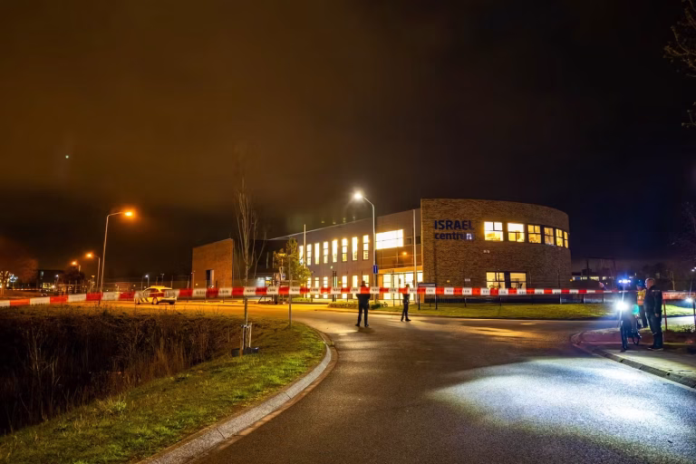 Explosion devant une association chrétienne pro-israélienne : les dirigeants conservateurs face à l'absurde !