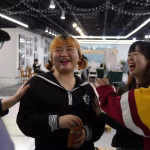 En France, les femmes en stand-up défient les absurdités des maires RN : un cri de liberté face à l'obscurantisme !