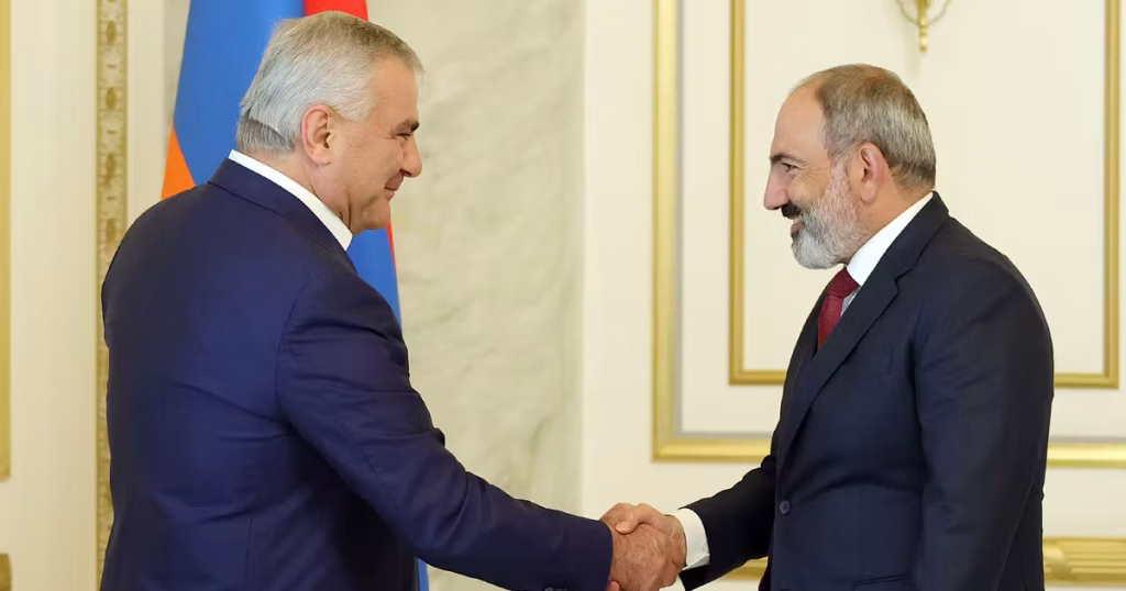 Arménie : l'oligarque pro-russe Karapetian assigné à résidence, mais ses ambitions détonnent !