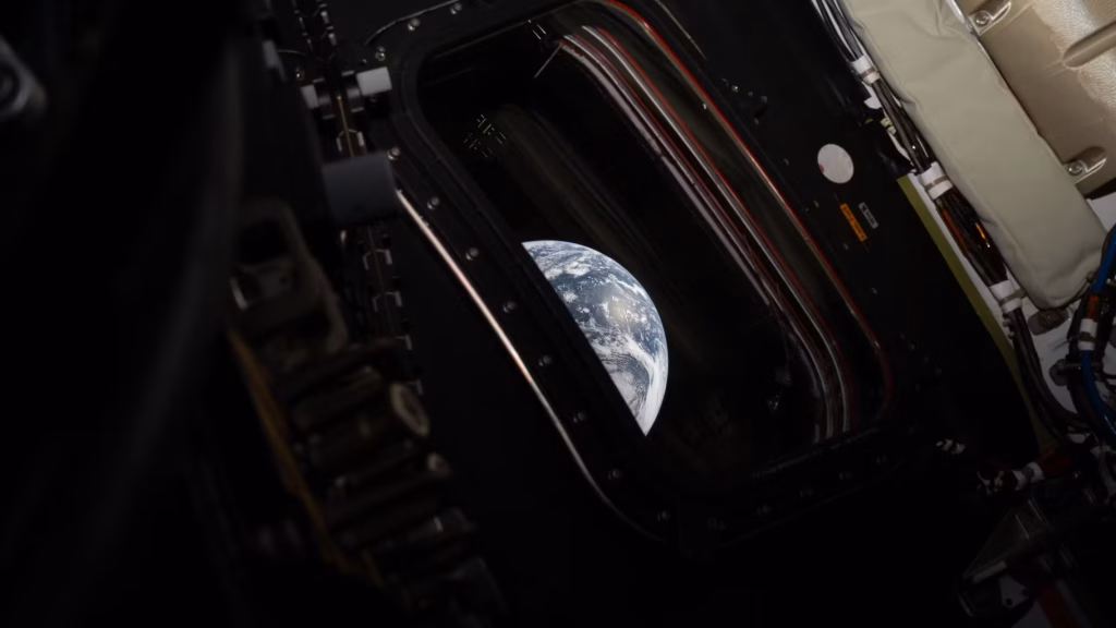 Des astronautes d'Artemis vers la Lune : pendant que nos dirigeants RN nous plongent dans l'absurde !