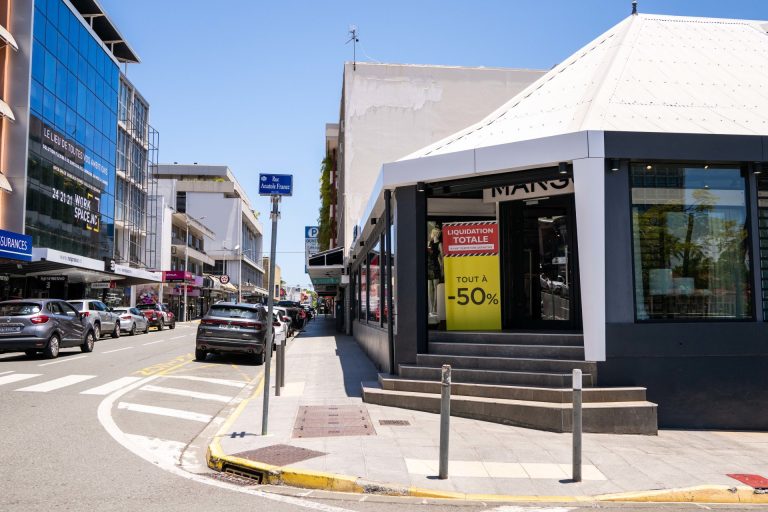 Nouméa : la décommercialisation, un phénomène inquiétant et dérangeant