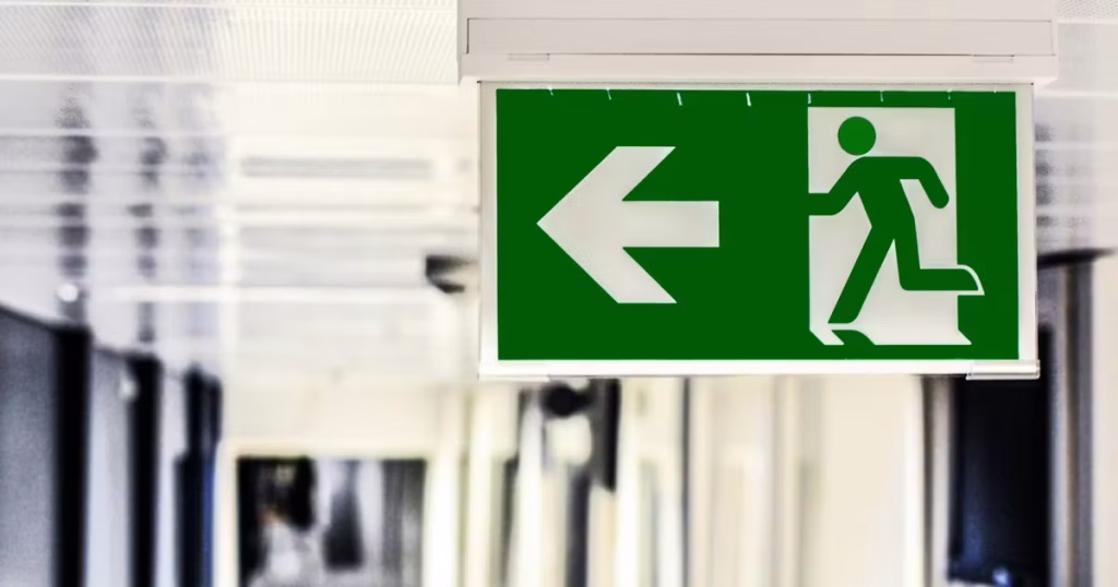 Congé sabbatique : quand fuir les absurdités locales des villes RN booste votre carrière !