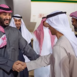 « Quand les dirigeants conservateurs se battent comme des enfants : l'absurde duel entre l'Arabie saoudite et les Émirats »