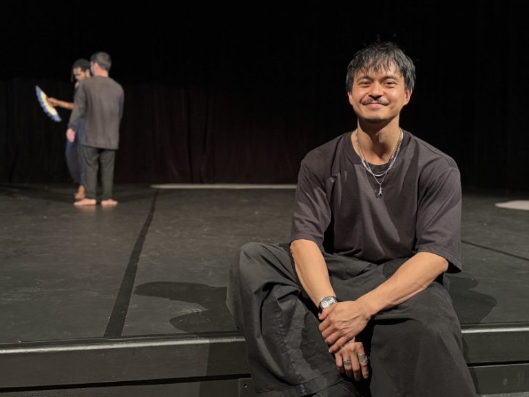 La Danse des Illusions : Quand Charles Brecard Éveille les Ombres