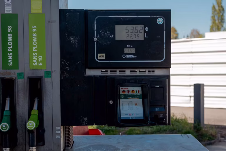 La guerre en Iran : un jeu de domino qui fait exploser le prix du pétrole