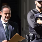 En Espagne, le 'chemin de croix' des partis : quand les dirigeants conservateurs se perdent dans l'absurde !