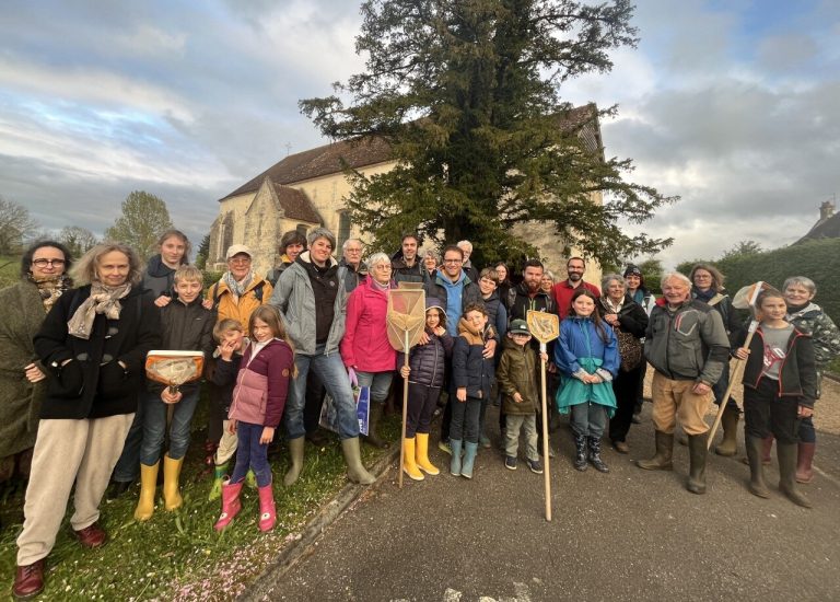 Les Enfants à la Découverte des Amphibiens : Une Sortie Éducative Enrichissante