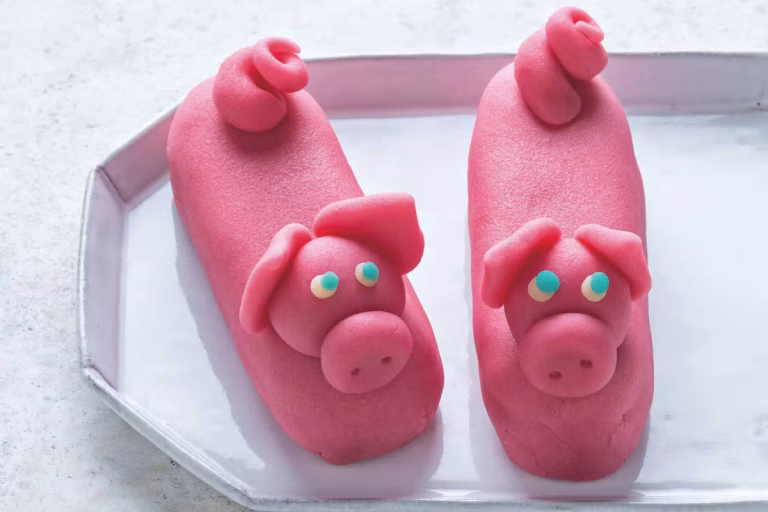 Découvrez la recette des petits cochons de Christophe Felder et Camille Lesecq : un voyage gustatif en enfance