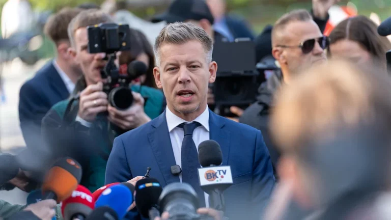 Une Défaite Douloureuse : Orbán Éjecté par les Hongrois