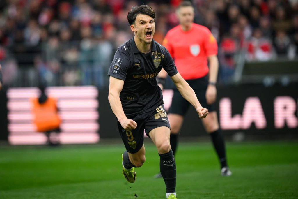 Rennes écrase le derby : quand les conservateurs locaux se perdent dans l'absurde du foot