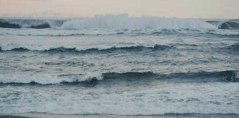 Une Nouvelle Méthode pour Cartographier les Fonds Marins