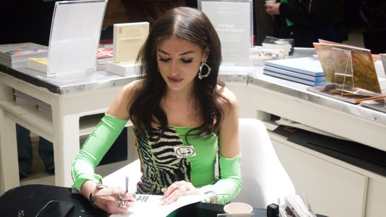 Ubérisation et santé mentale : quand les dirigeants RN ignorent l'absurde de leur réalité locale