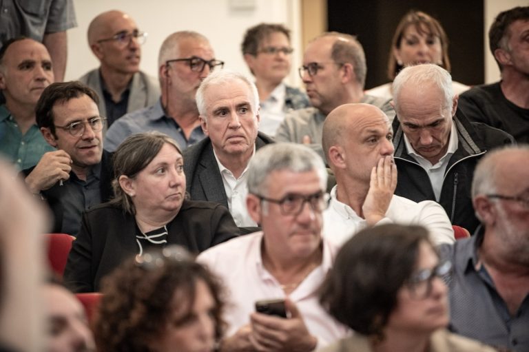 Alain Iriart : Le Grand Manitou d&rsquo;une Assemblée Plurielle ?