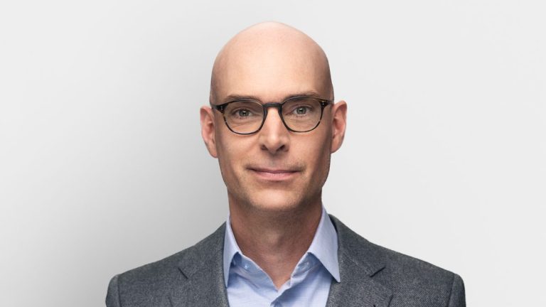 Christine Fréchette : Une Première Ministre à la Légitimité Étriquée