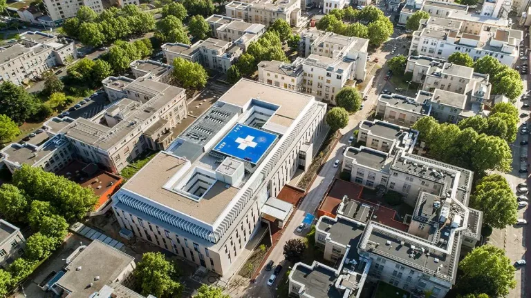Manifestation conjointe des urgences de Lyon Sud et Edouard Herriot : quelles revendications?