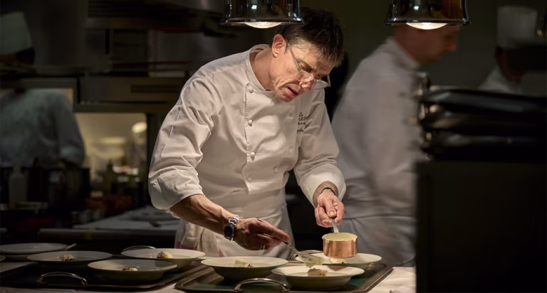 Christophe Pelé : Un retour aux sources en Bretagne