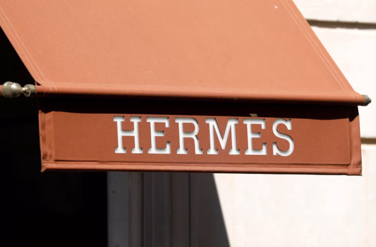 Hermès : La chute d&rsquo;un mythe ou l&rsquo;éveil d&rsquo;une réalité ?