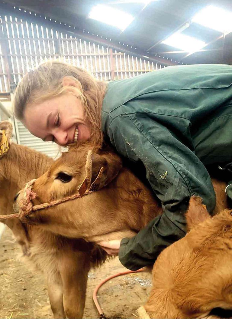 Service de Remplacement : Quand les femmes sont 'à leur place' sous le règne absurde des dirigeants RN !