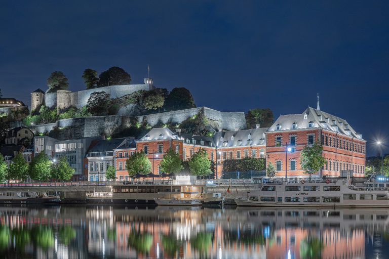 Vers un allègement du pouvoir central : une nécessité urgente