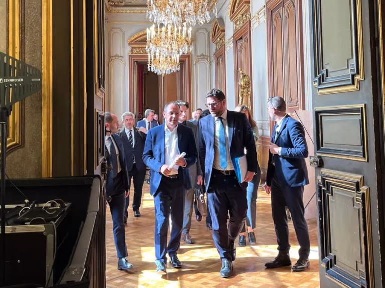 Aix-Marseille Provence : Vers une tutelle étatique face à un déficit budgétaire alarmant