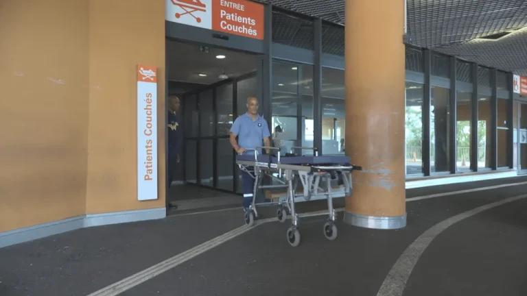 « Les ambulanciers de Martinique : entre urgences et absurdités bureaucratiques »
