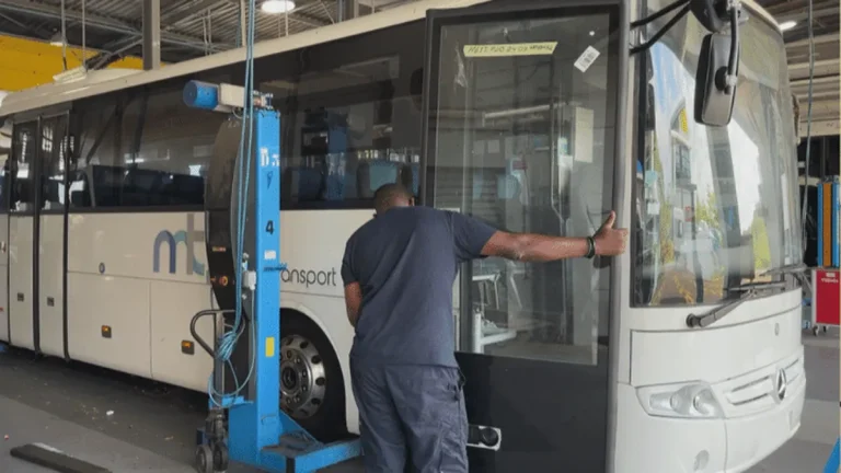 Martinique : Quand les bus sont à l&rsquo;arrêt, la société s&rsquo;interroge