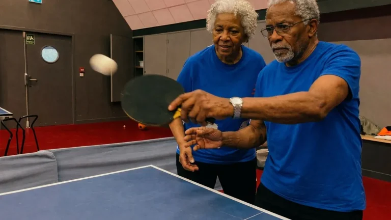 Le Tennis de Table, un Allié pour les Patients de Parkinson