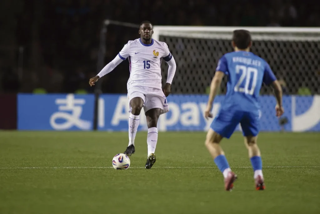 France-Brésil : un gala de foot pour masquer l'absurdité des dirigeants RN et leur échec local