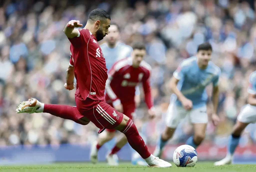« Mohamed Salah : Quand le Pharaon d'Anfield s'effondre sous le poids des absurdités conservatrices »