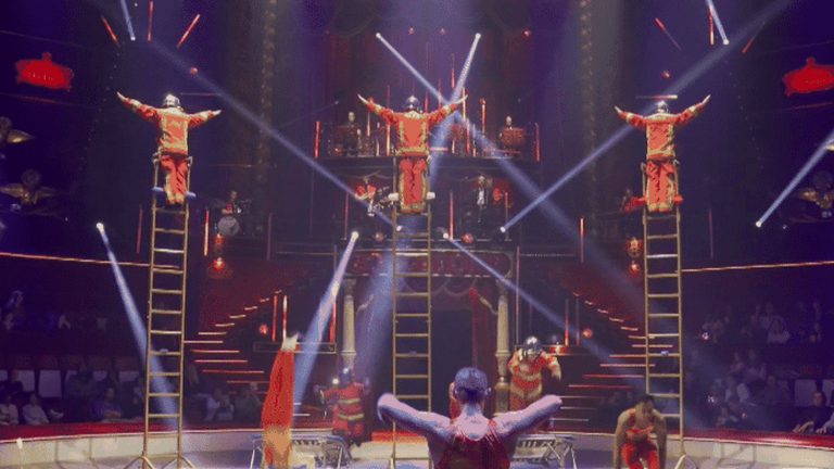 Les Sapeurs-Pompiers de Paris : De l&rsquo;Intervention à la Scène