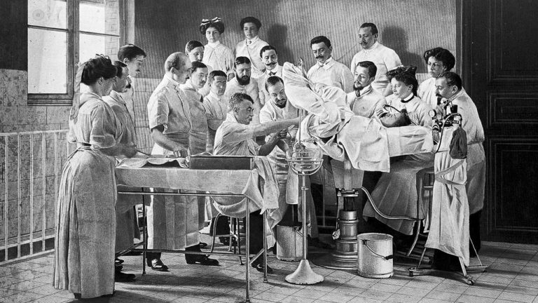 Endométriose : une souffrance ignorée depuis l&rsquo;Antiquité, un scandale médical inacceptable !