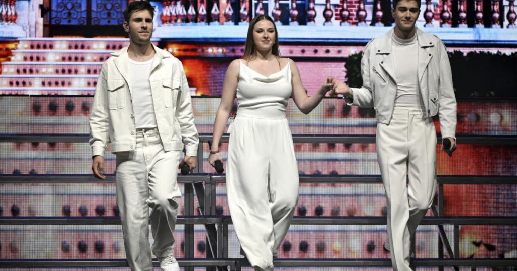 Star Academy Tour : Quand la culture se perd dans l'absurde des villes RN et les promesses des conservateurs !