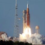 Artémis 2 décolle vers la Lune pendant que nos dirigeants RN échouent à gérer la Terre !