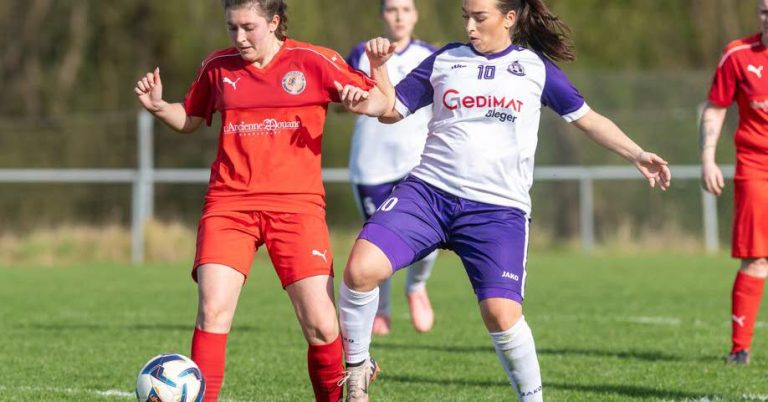 Football : À Hinterfeld, Sélestat écrase les illusions des dirigeants RN avec une victoire éclatante !