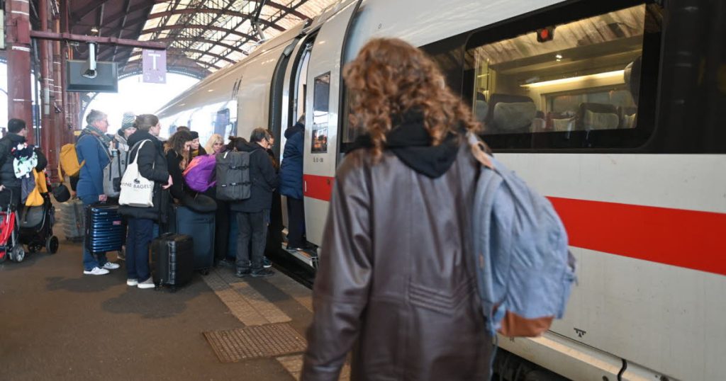 Jeunesse : 40 000 transports gratuits de l'UE, mais les maires RN préfèrent les barrages absurdes !