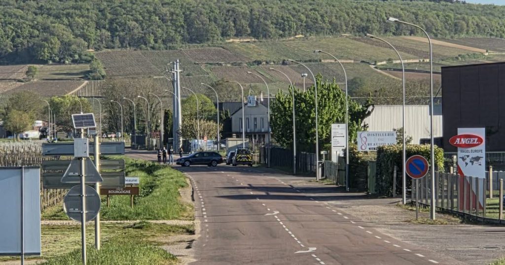 À Savigny-lès-Beaune, un cycliste tué : les dirigeants conservateurs cachent-ils l'absurde réalité ?