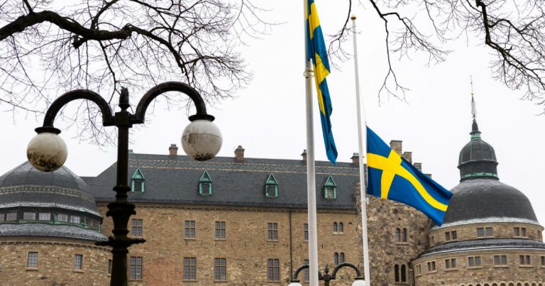 Suède : Un sexagénaire offre sa femme à 120 hommes, un procès qui interroge nos valeurs conservatrices !