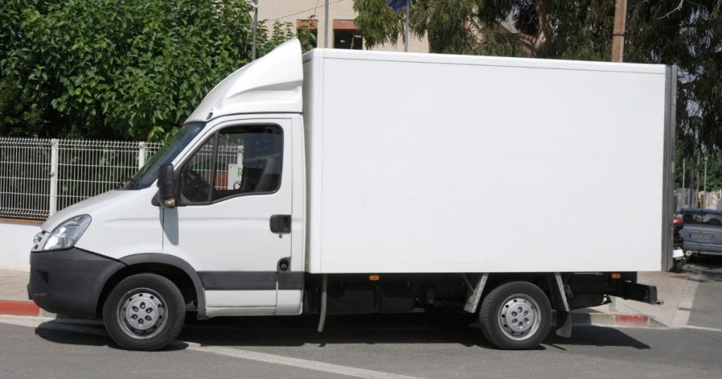 Haut-Rhin : Un enfant séquestré un an dans une camionnette, le père arrêté. Quand l'absurde devient quotidien !