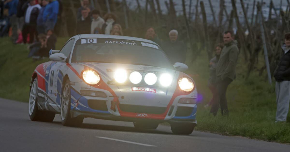 Auto. Rallye du Centre Alsace : Bangui devant Folb après la première spéciale
