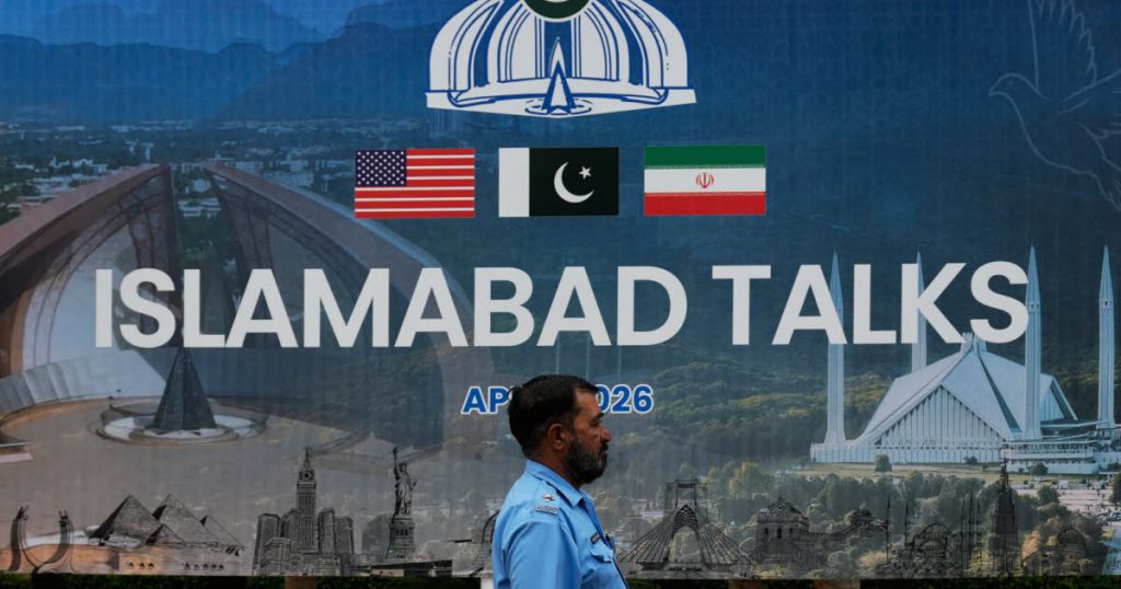 J.D. Vance au Pakistan : Quand les conservateurs rêvent de paix au Moyen-Orient, mais oublient leur propre chaos !